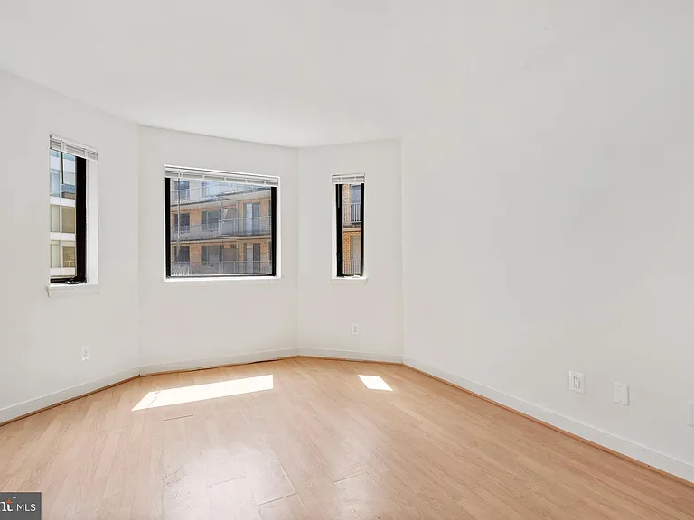 1117 New Hampshire Ave NW #7 — Photo 18