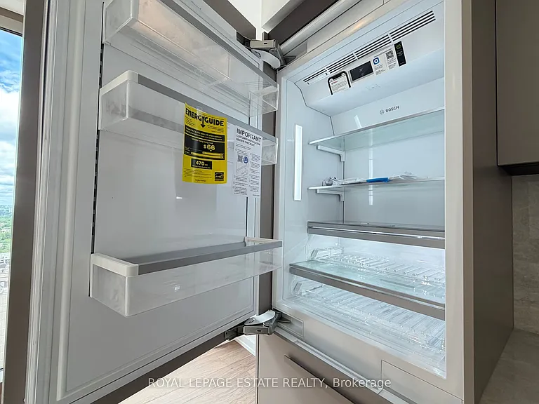 1315 Bay St #2201 — Photo 21