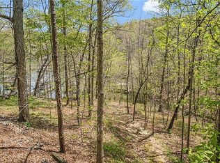 6518 Medlock Rd, Gainesville, GA 30506