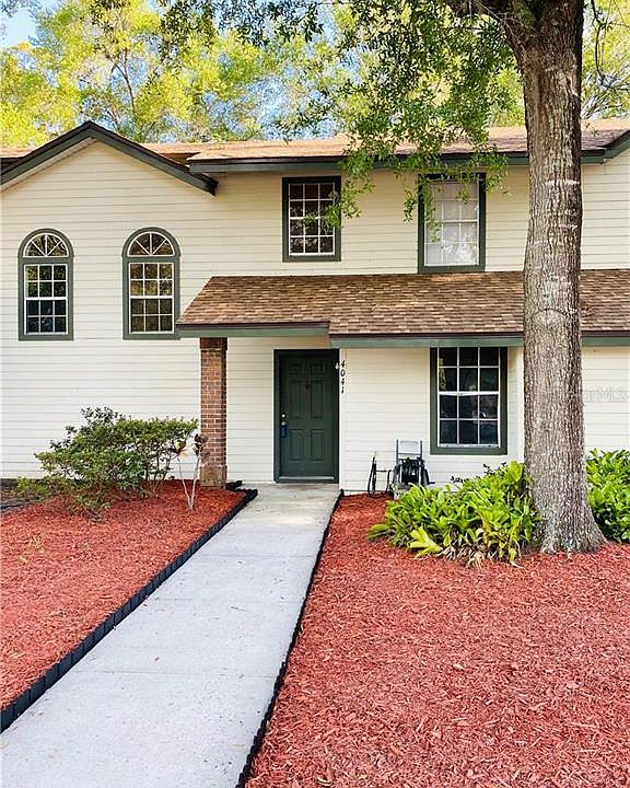 1st image of 4041 Crossroads Pl