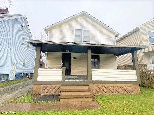 1st image of 3246 E 130th St