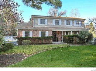 2 Saw Mill Rd, New City, NY 10956