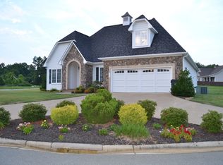 3054 Diana Cir, Burlington, NC 27215
