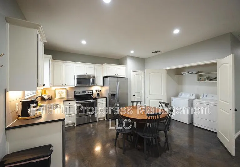 14221 County Road 452 #1 — Photo 2