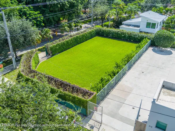 2005 S Olive Ave, West Palm Beach, FL 33401