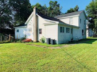 72 E Main St, Columbus, PA 16405