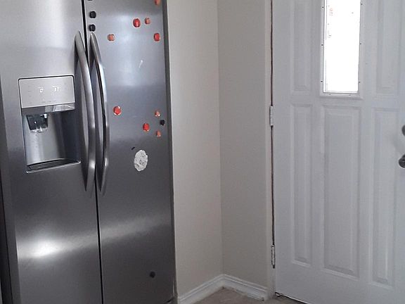 5th image of 4329 W Shakespeare Ave