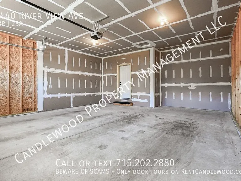1440 River View Ave — Photo 33