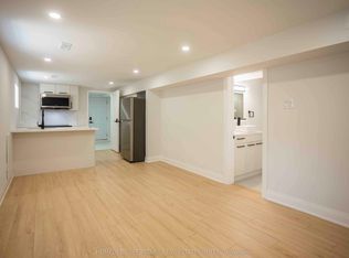 15 Shademaster Ct, Toronto, ON M1B1Y5