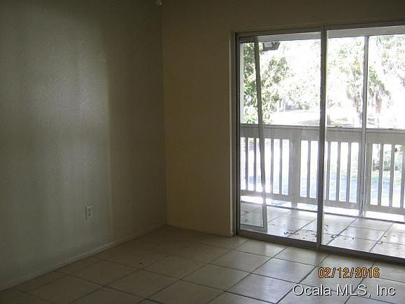 5th image of 8234 Fairways Cir #D201