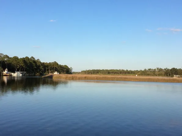 9013 Gerald Rd, Pensacola, FL 32507
