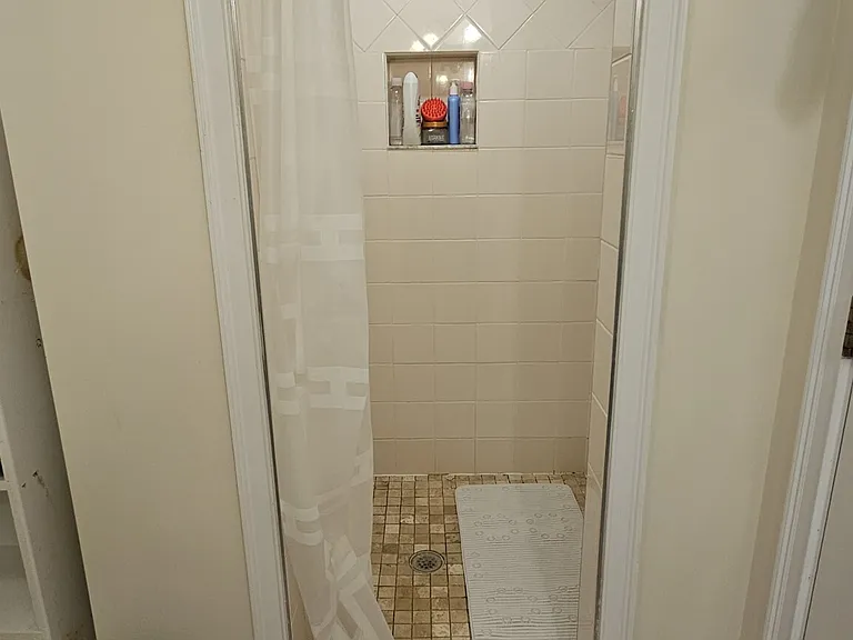 44 Greycliff Rd #2X — Photo 13