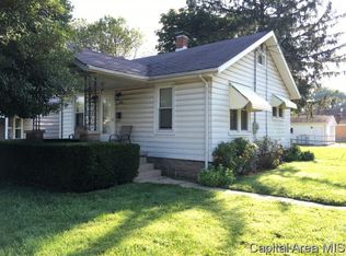 2000 N 19th St, Springfield, IL 62702