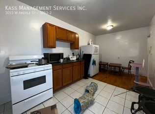 3053 W Argyle St APT 2, Chicago, IL 60625
