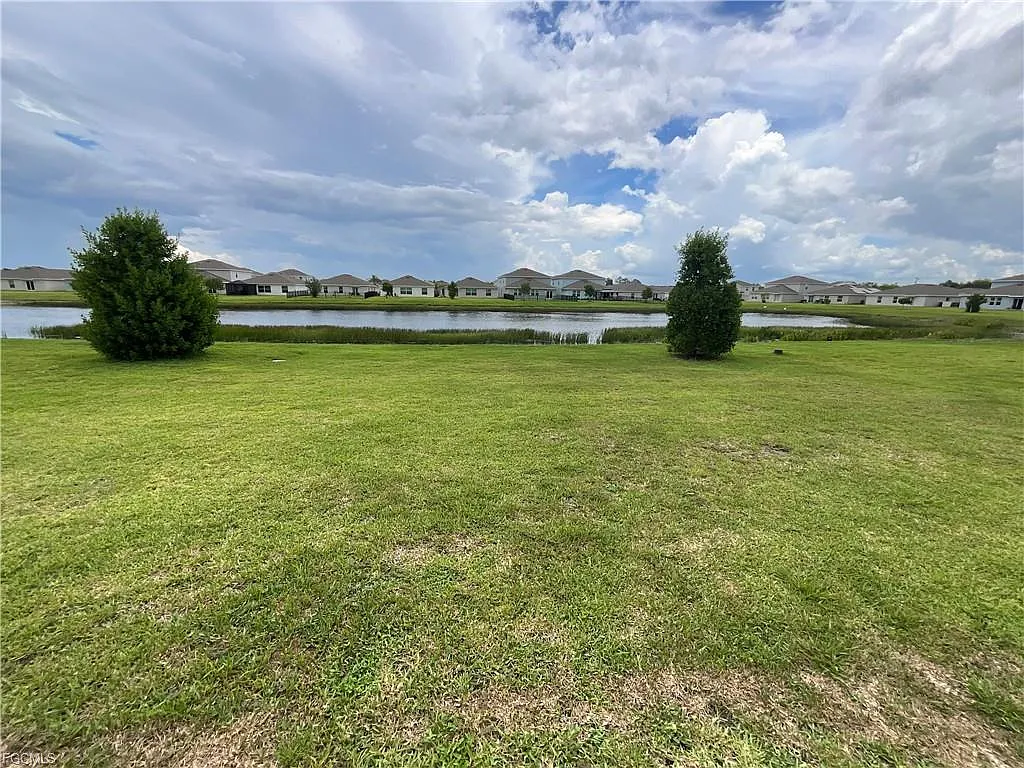 12245 Savanna Lakes Boulevard - 1 — Photo 2