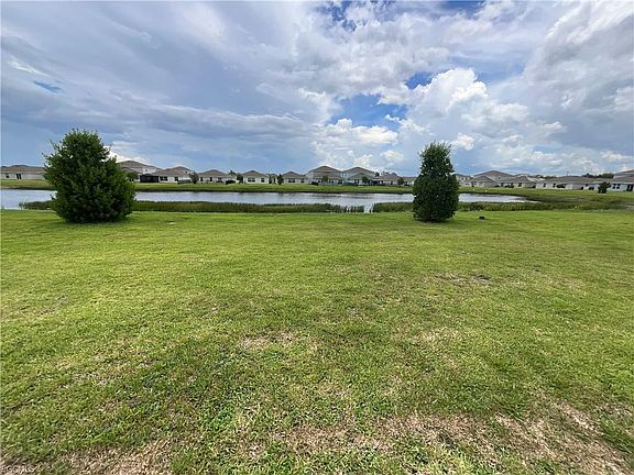 2nd image of 12245 Savanna Lakes Blvd