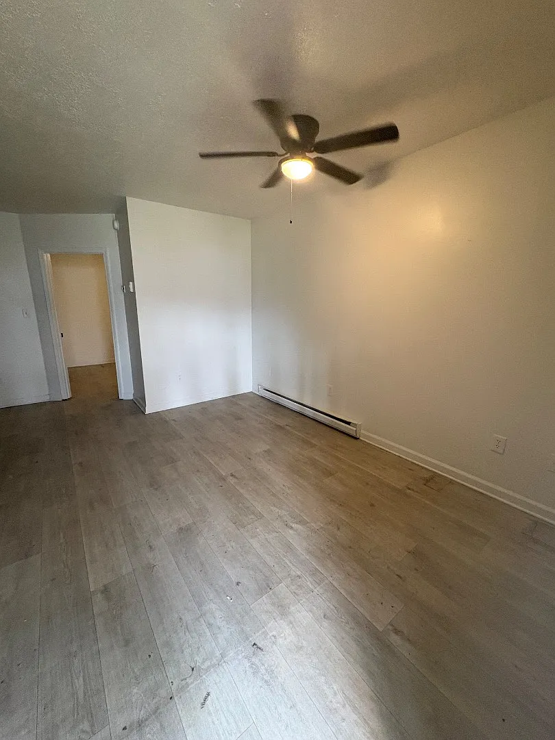 Unit Photo - 228 Pisgah Dr #6