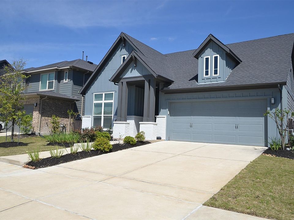 1st image of 18422 Joyous Ln
