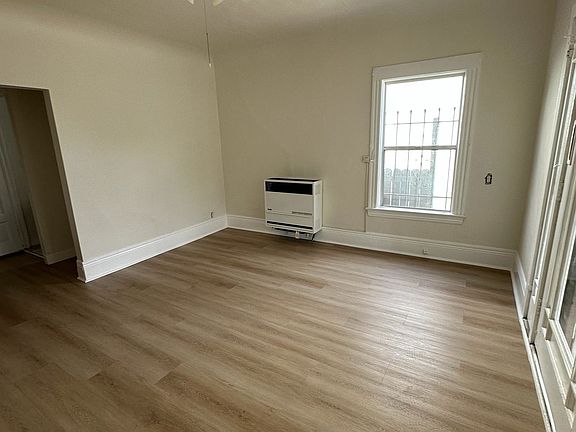 4th image of 1707 S Harvard Blvd