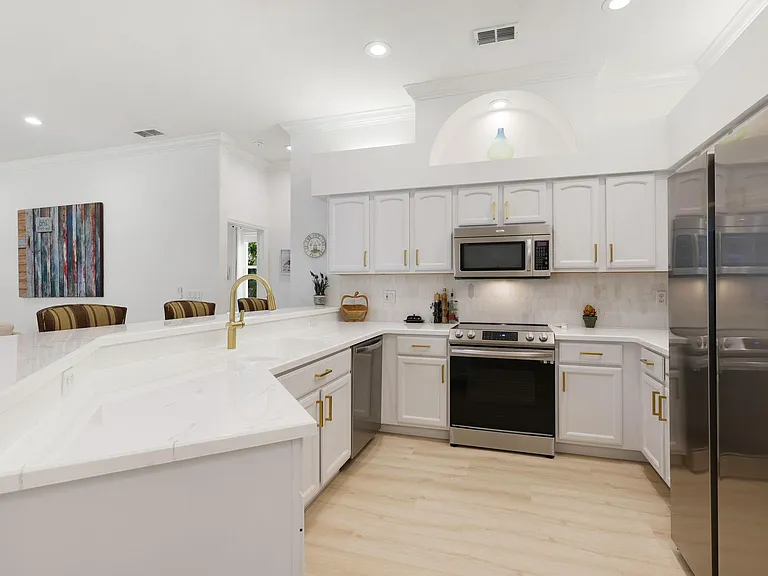 21531 Belhaven Way — Photo 38