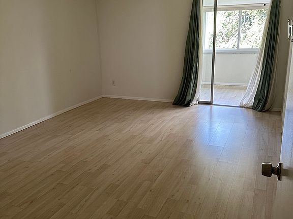 5th image of 9950 47th Ave N APT 309