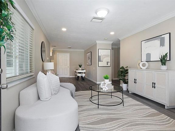 4th image of 4911 CHANCELLOR STREET NE