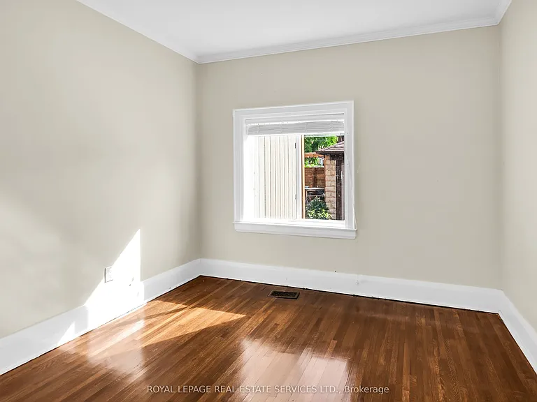 25 Braemar Ave #MAIN — Photo 31