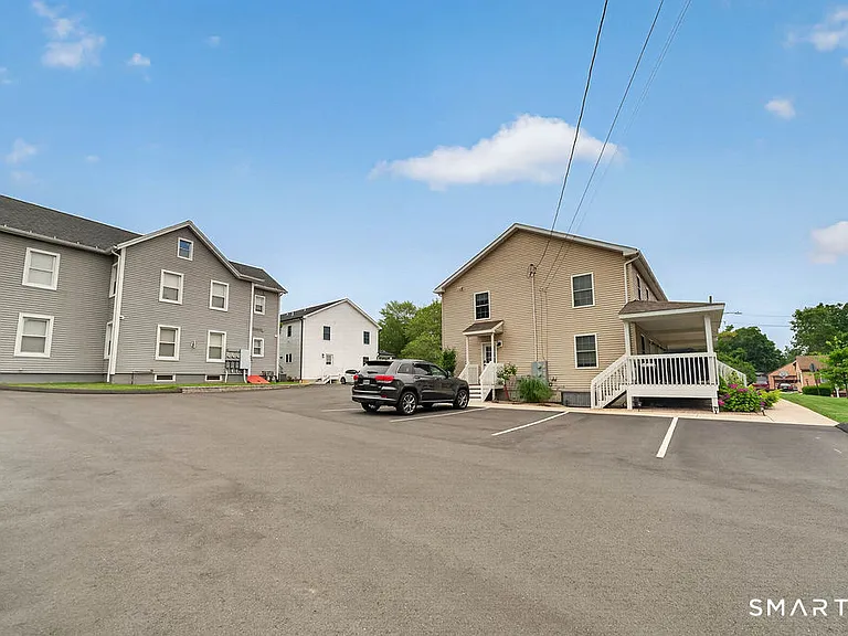 33 W End Ave #B — Photo 17