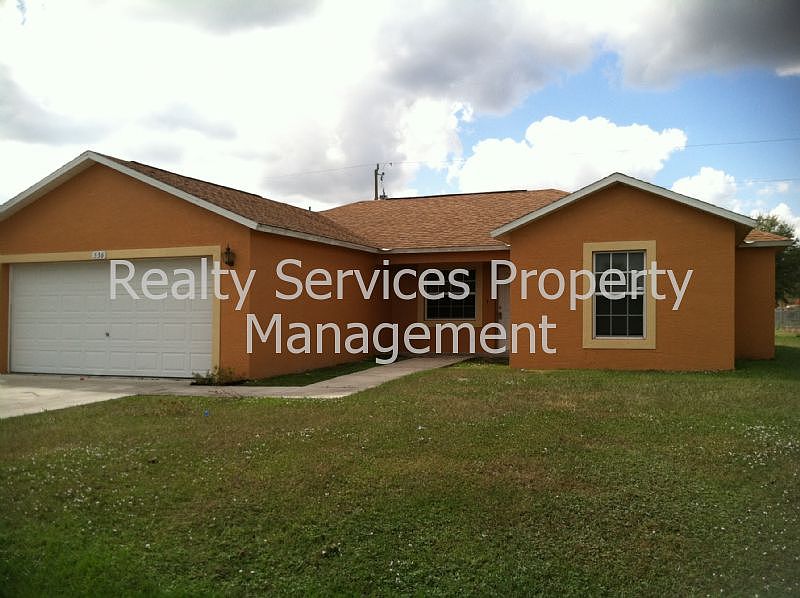 1st image of 536 Thomas Sherwin Ave S