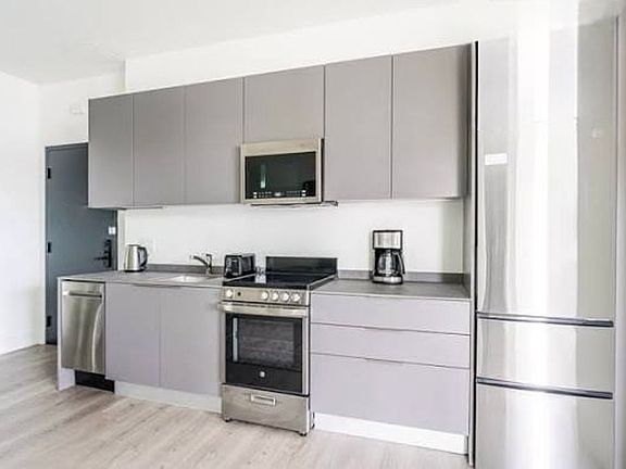 4th image of 1324 N Capitol St NW #604
