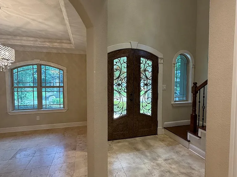 1710 Castlerock Dr — Photo 14