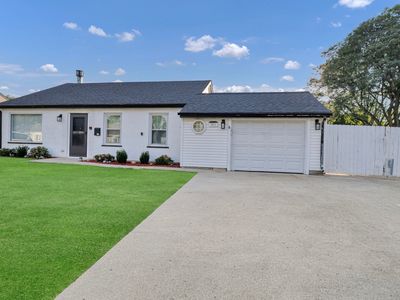 803 Forest Dr, Streamwood, IL, 60107