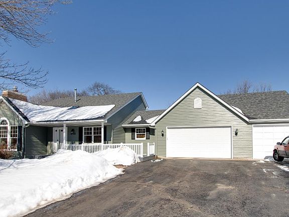 2nd image of 433 Hardwood Ln