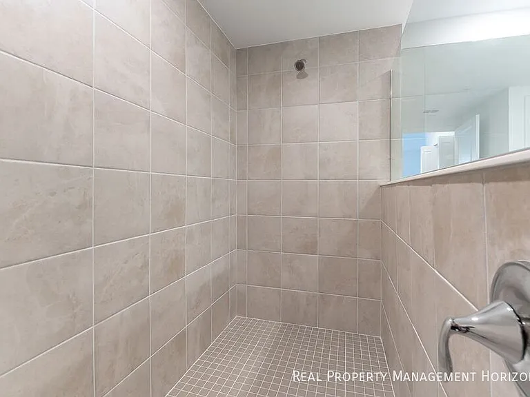 5628 Summit Pointe Cir #104 — Photo 16