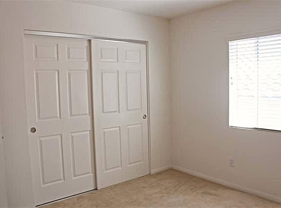5th image of 4910 Nogal St
