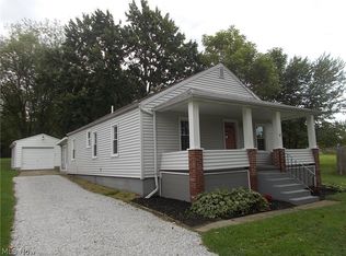 1727 Van Lynn Rd, Akron, OH 44306