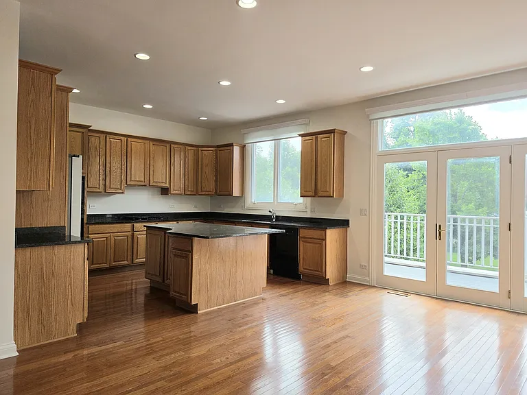 2085 Valor Ct — Photo 15