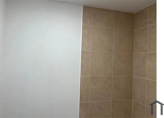 7820 Corina Dr — Photo 2