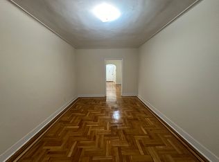 45-25 42nd St #1C, Sunnyside, NY 11104