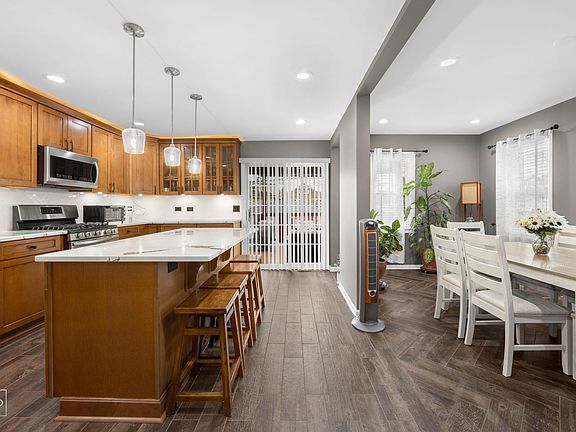 5th image of 5811 W Patterson Ave