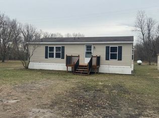 3350 E Fox Dr, Grant, MI 49327