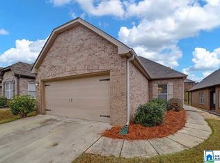 6534 Southern Trace Dr, Leeds, AL 35094
