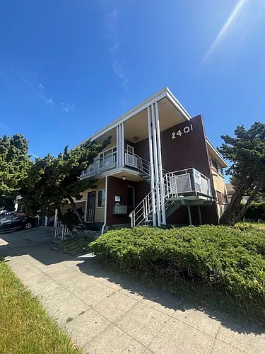 2401 Bartlett St #D Photo 1