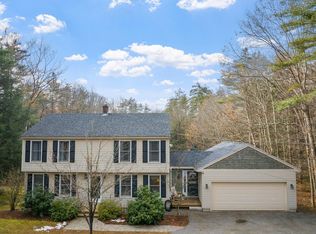 39 Blackwater Rd, Concord, NH 03303