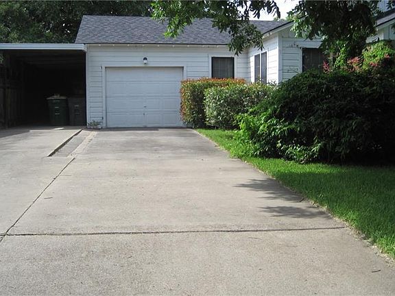 2nd image of 406 Wisteria Ave