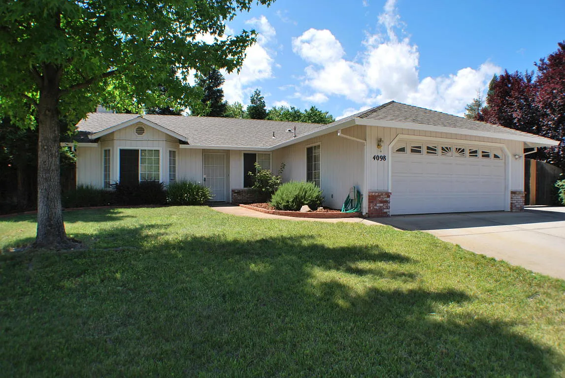4098 Bowyer Blvd photo 1
