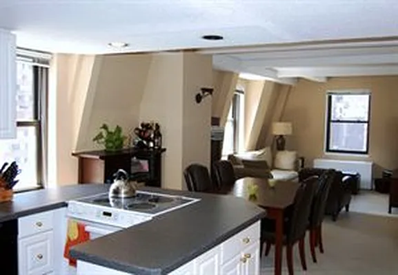 Sold by Douglas Elliman | media 20