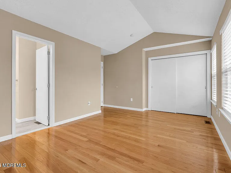 87 Richmond Ct S #93 — Photo 11