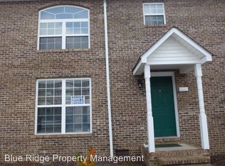 100 Waterford Ct, Johnson City, TN 37615