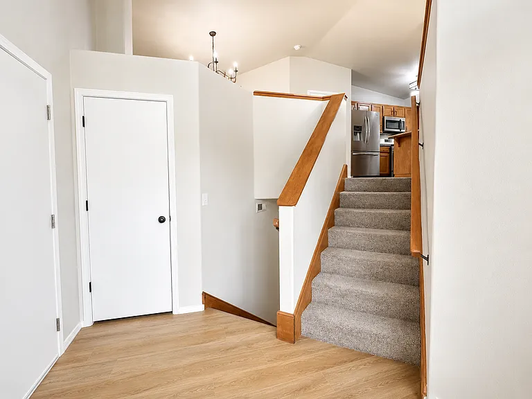 8381 W Oregon St — Photo 2